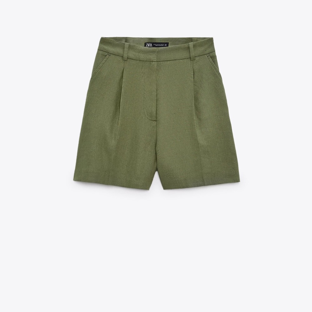 NWT green linen shorts